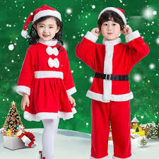 Quần áo ông già Noel cho bé trai gái