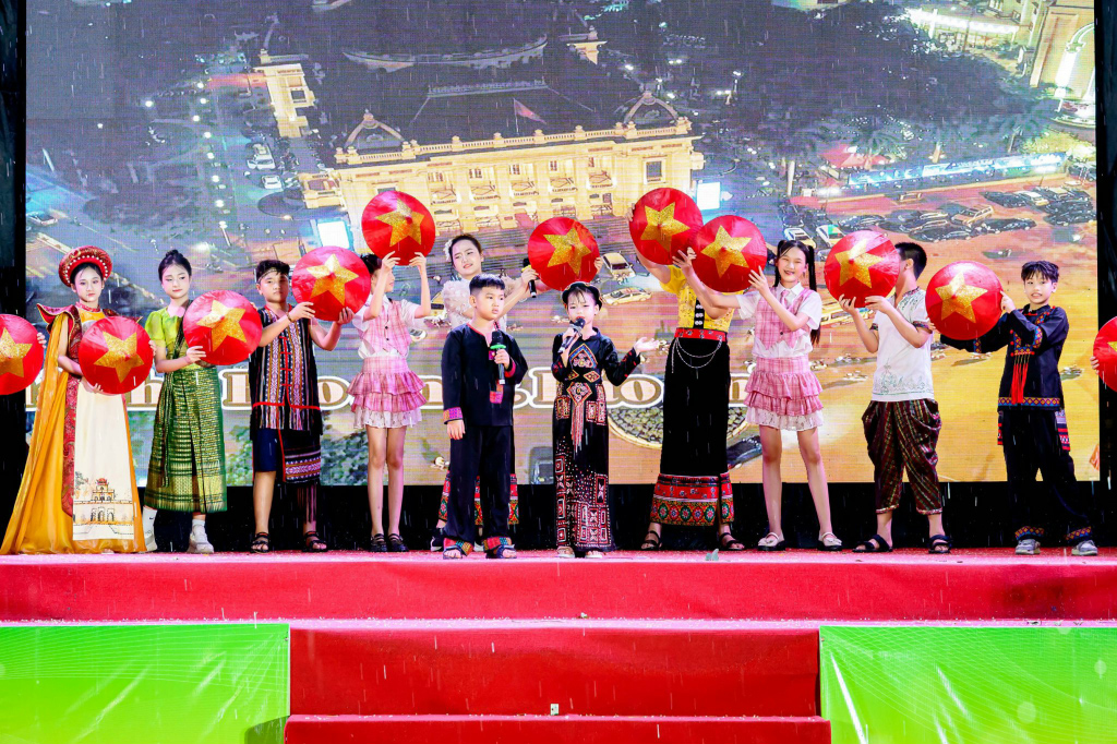 Thiếu Nhi Việt Nam - Những Mầm Xanh Tỏa Sáng Trong “Kỷ Nguyên Xanh - Kỷ Nguyên Vươn Mình”