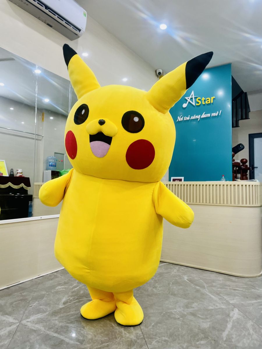 Mascot Pikachu